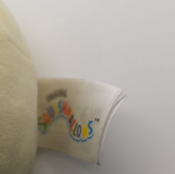 Aimee the yellow chick squishmallow clip - Picture 3 of 4